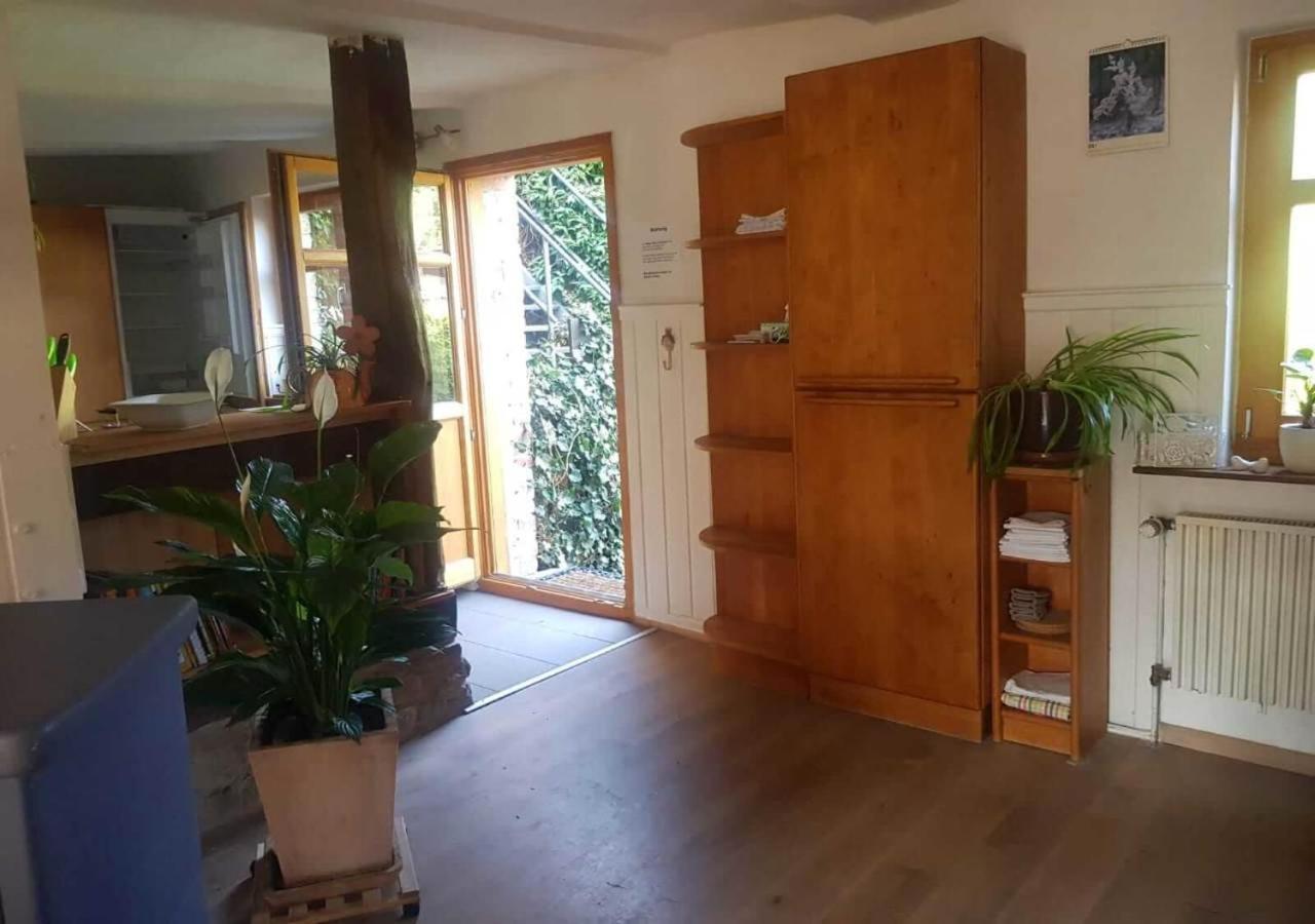 Aeltestes Haus In Quentel - Ferienwohnung 1 Mit Kleinem Garten Lichtenau 외부 사진