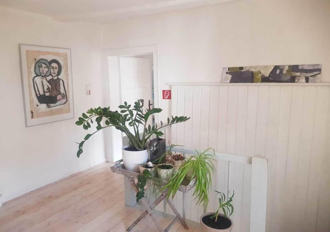 Aeltestes Haus In Quentel - Ferienwohnung 1 Mit Kleinem Garten Lichtenau 외부 사진